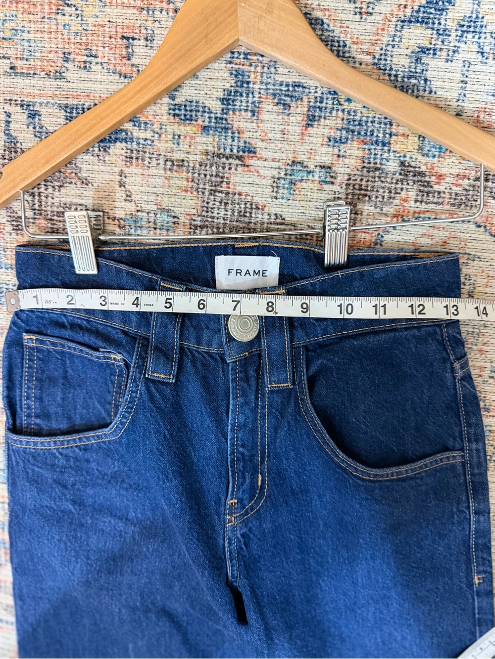 FRAME Oversized Luxury Jeans 24 Rinse Dark Wash Cuffed Straight Leg 100% Cotton - Picture 5 of 12